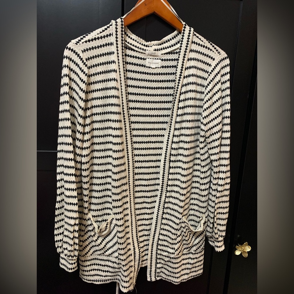 Blu Pepper Black and White Striped Cardigan,cozy cardigans,size large